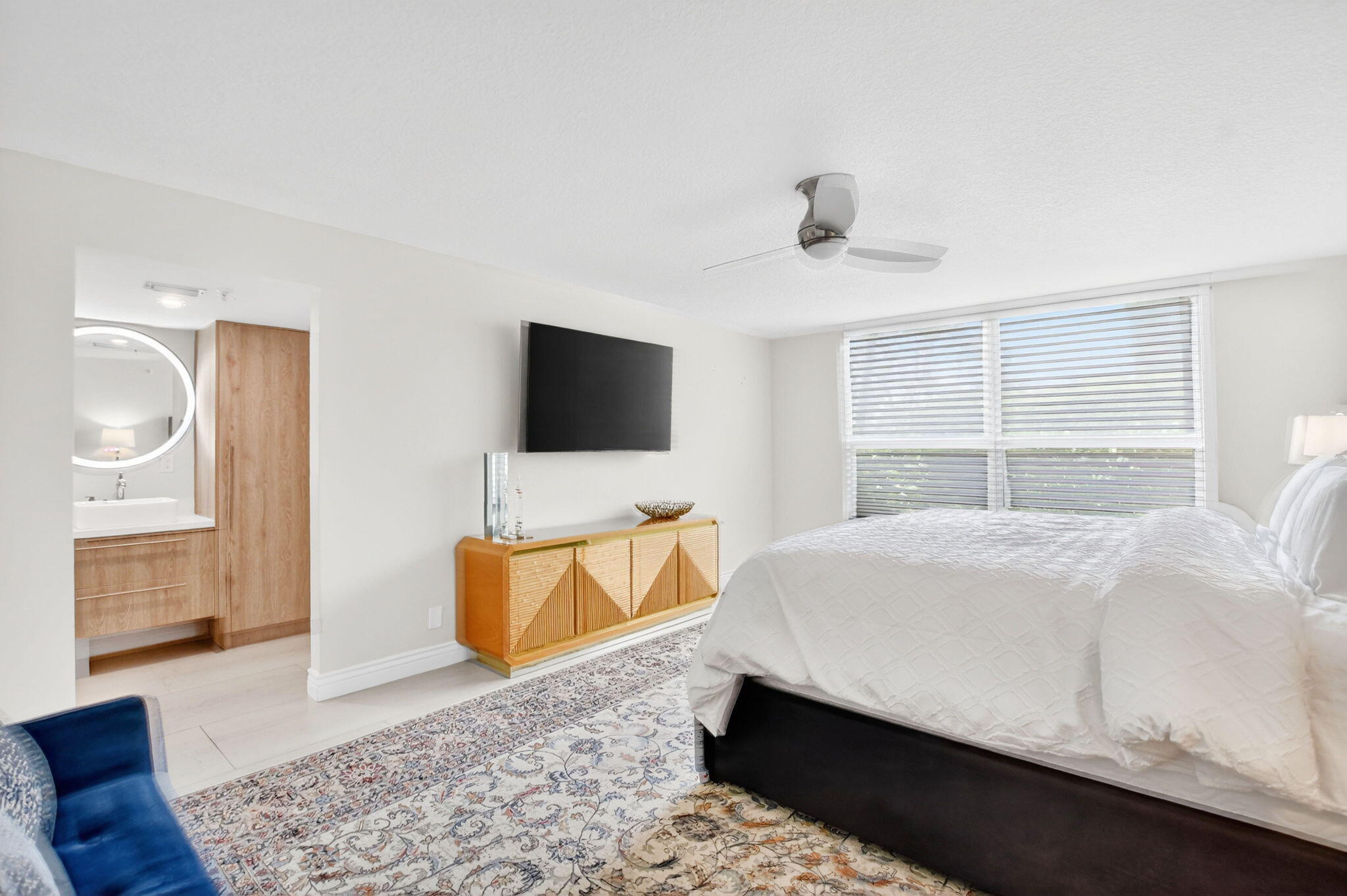 7233 Promenade Drive, Unit 101 Boca Raton, FL 33433 - Photo 37 of 59 PRIMARY SUITE
