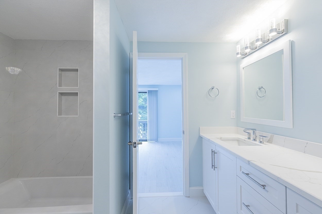 14 Deer Path, Unit 6 Maynard, MA 01754 - Photo 17 of 38