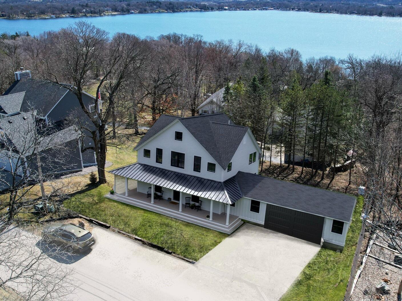 N31W28771 Lakewood Ln  