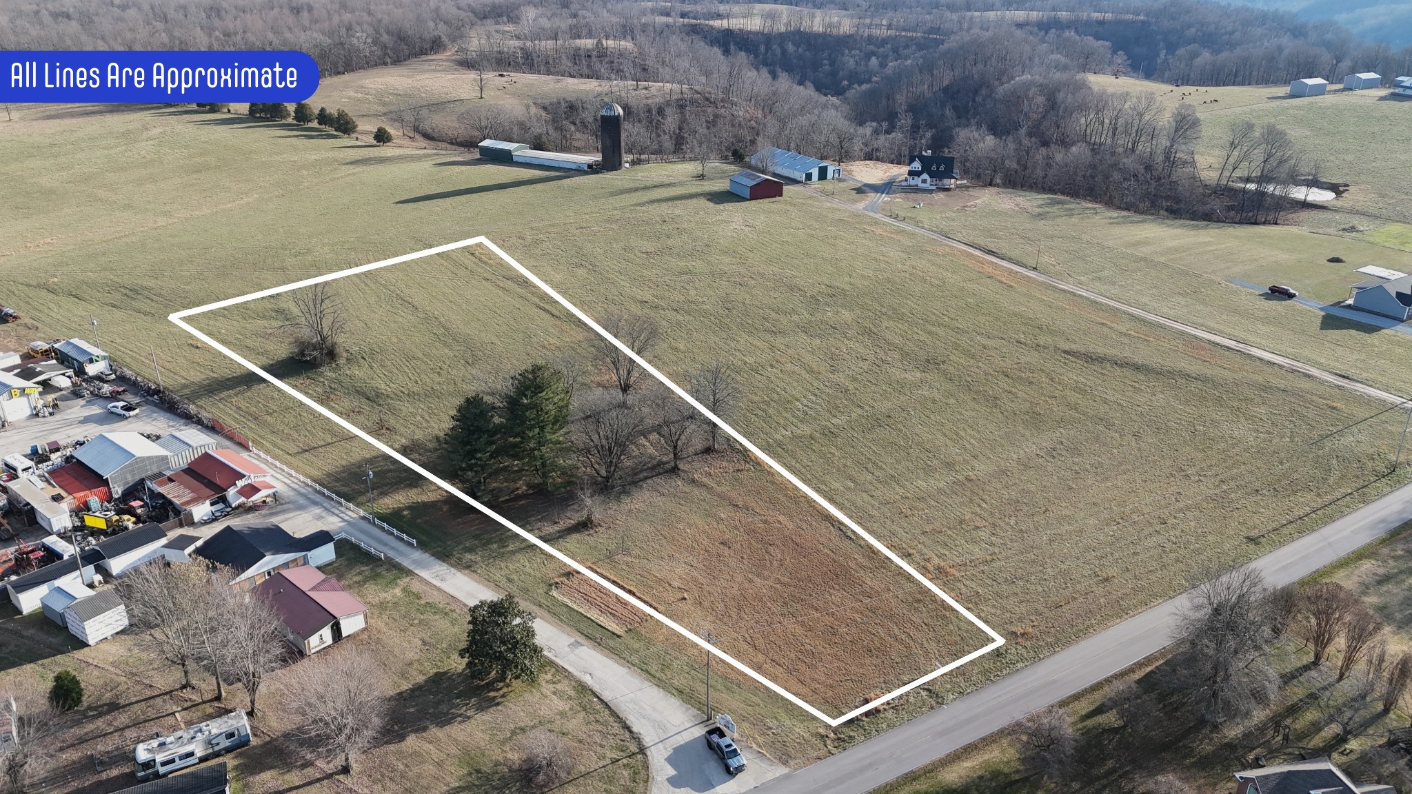 531 Ferguson Hill Road Lafayette, TN 37083 - Photo 3 of 17