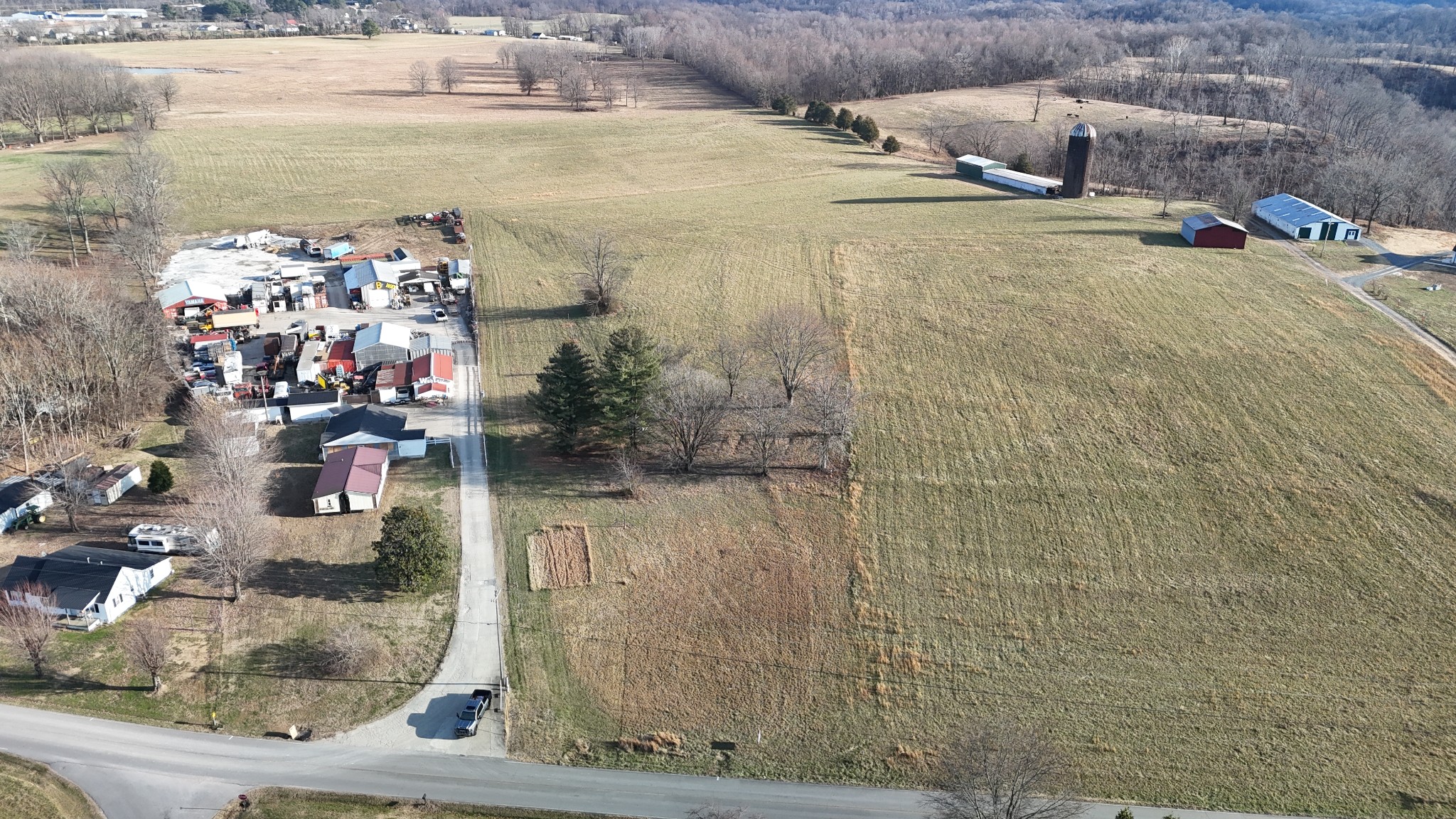 531 Ferguson Hill Road Lafayette, TN 37083 - Photo 5 of 17