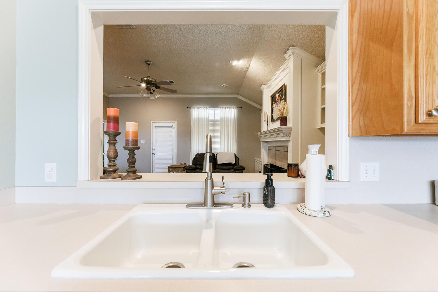5504 101st Street Lubbock, TX 79424 - Photo 8 of 50 a bathroom with a tub sink and mirror