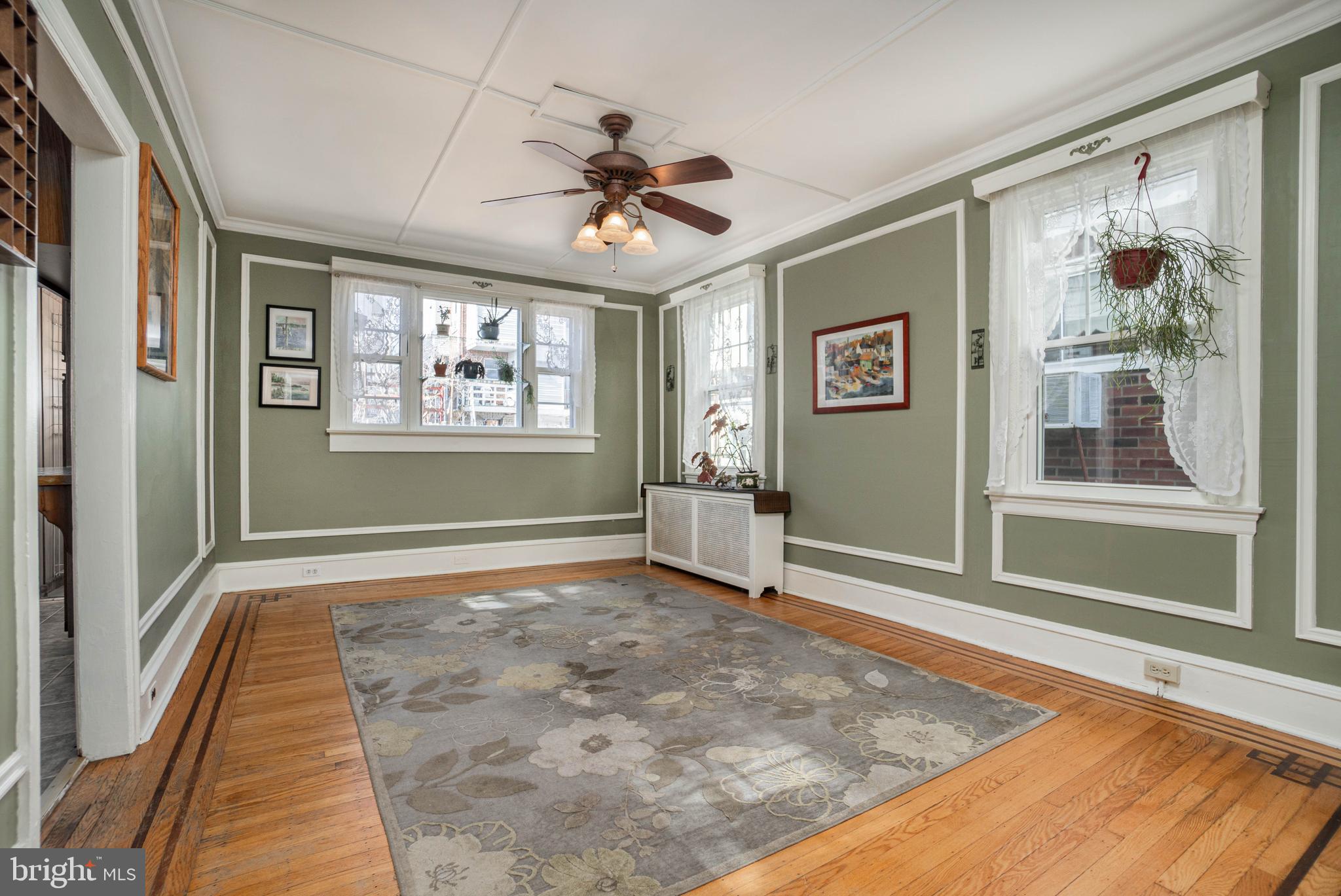 152 Glencoe Road Upper Darby, PA 19082 - Photo 15 of 48 Dining Room
