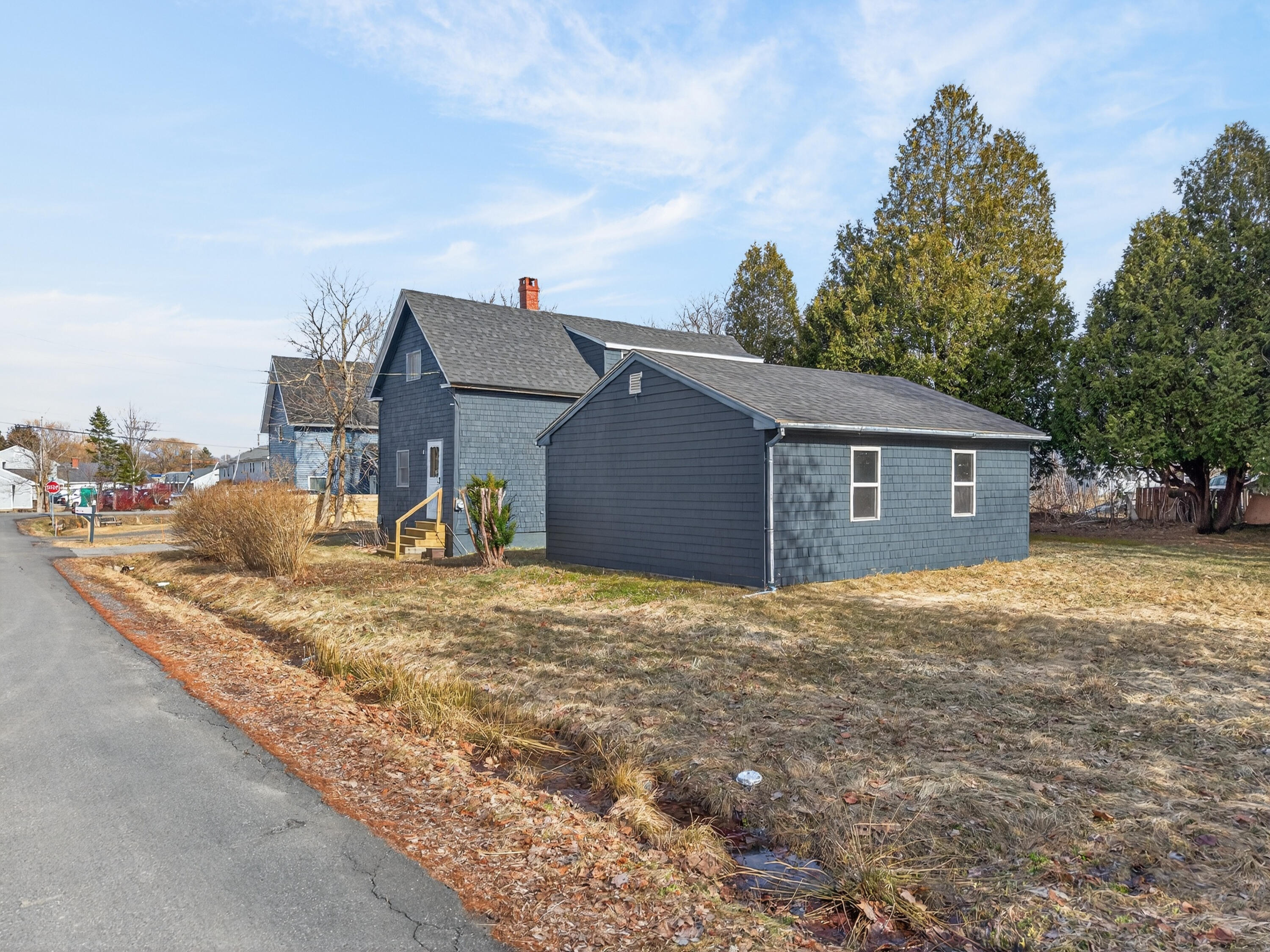 8 Autumn Street Rockland, ME 04841 - Photo 6 of 59 8 Autumn St_103