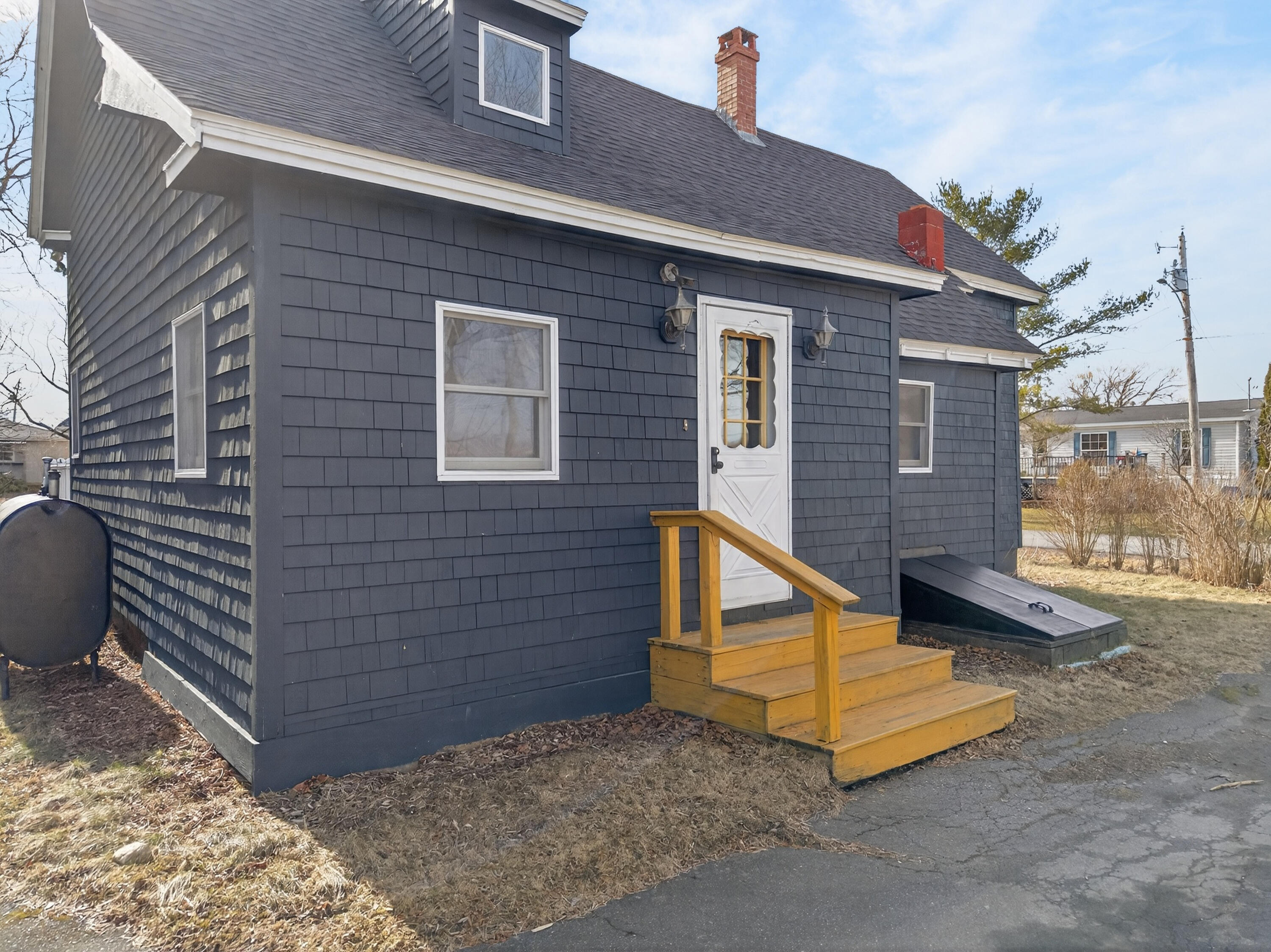8 Autumn Street Rockland, ME 04841 - Photo 8 of 59 8 Autumn St_106