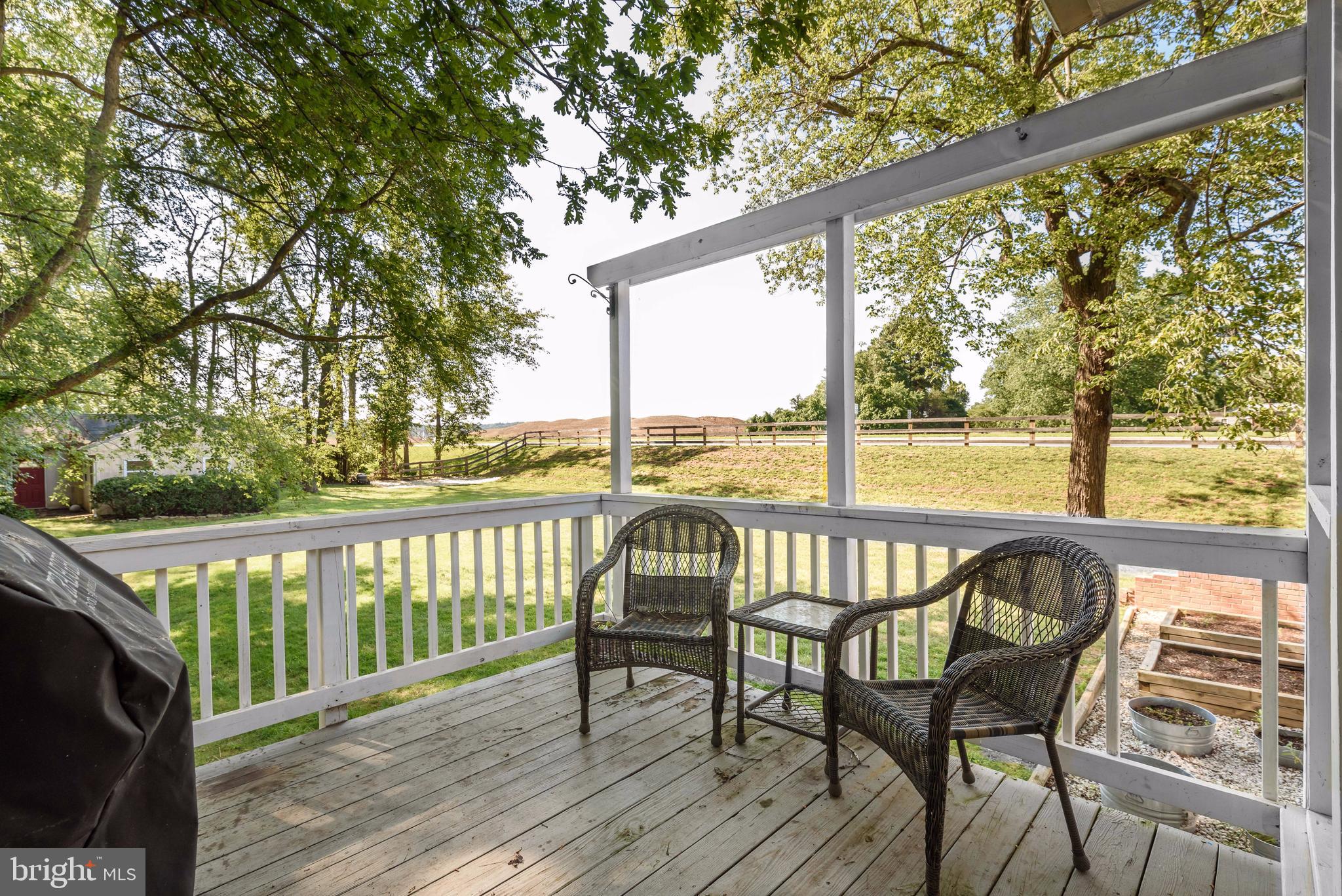19253 Evergreen Mills Road Leesburg, VA 20175 - Photo 35 of 35 Deck