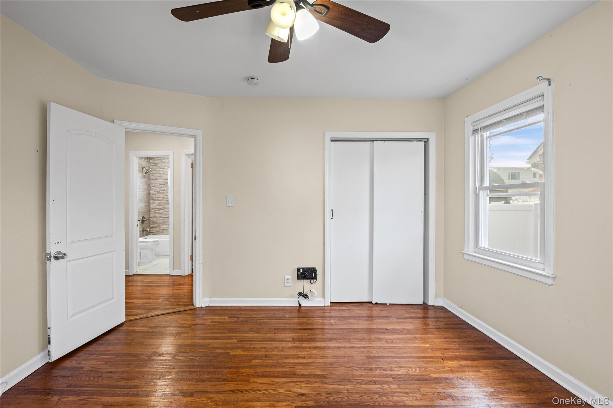 85 Todd Road Valley Stream, NY 11580 - Photo 11 of 29
