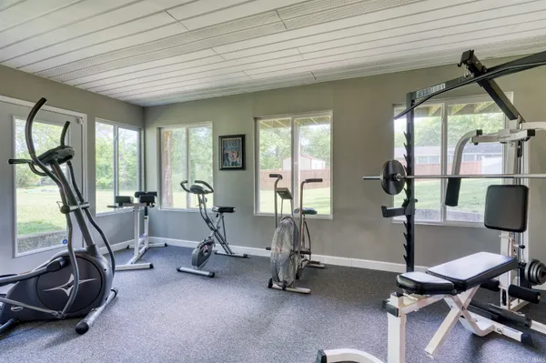 $599,900 | 4354 Ford Road, Mount Vernon, IN 47620