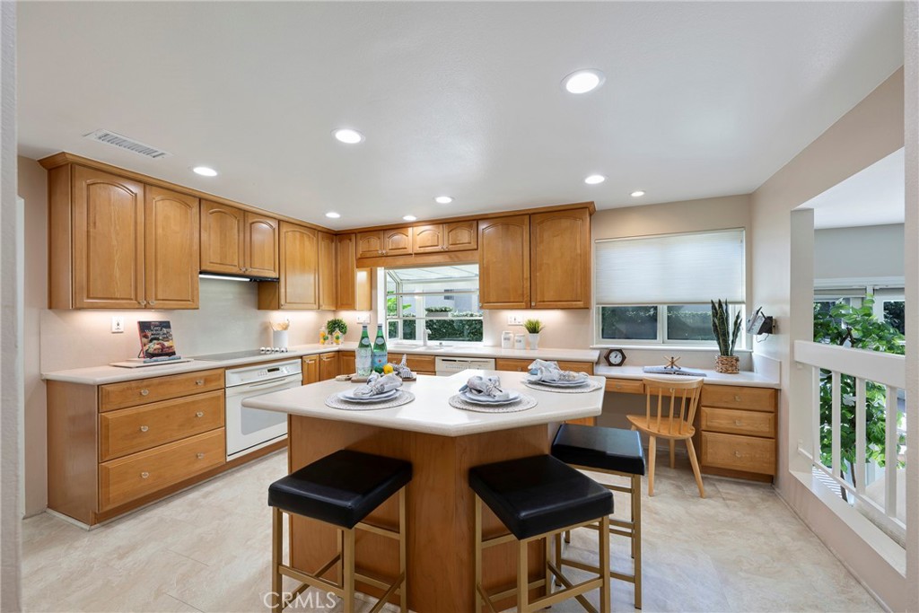 19 Ninos Irvine, CA 92620 - Photo 6 of 65