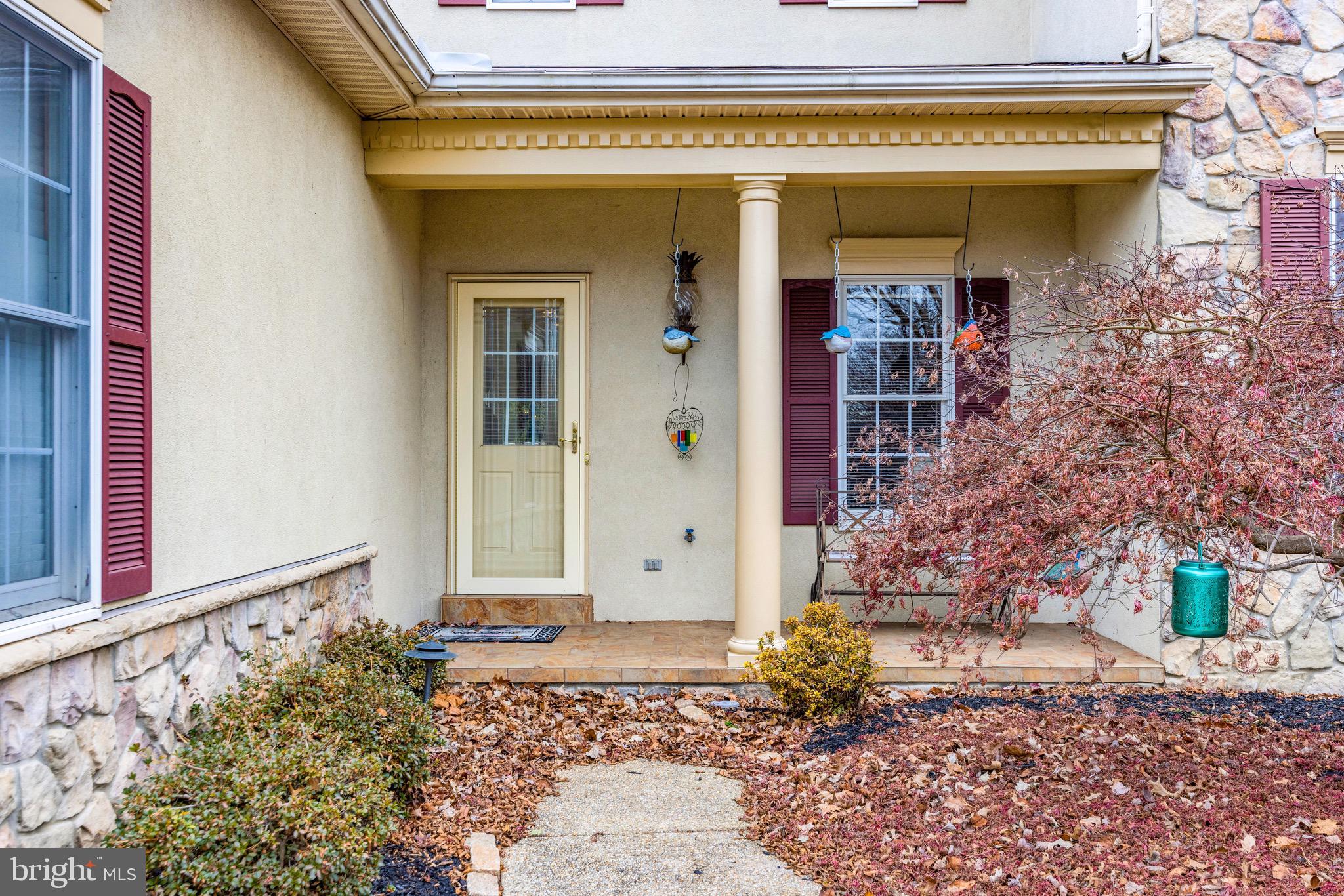 14821 Hunting Way Phoenix, MD 21131 - Photo 120 of 142 Front Mudroom Entrance