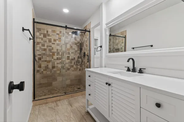 $2,750 | 127 Sagewood Drive, Spring, TX 77386