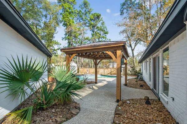 $2,750 | 127 Sagewood Drive, Spring, TX 77386