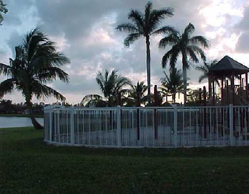 18965 Cloud Boca Raton, FL 33496 - Photo 6 of 15 Additional Photo