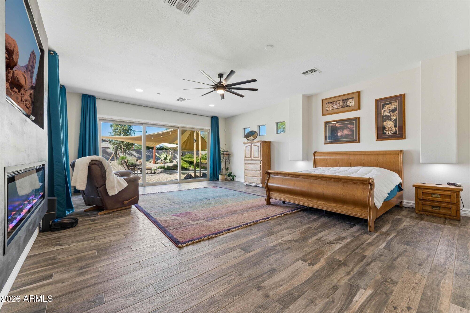 14554 West Desert Cove Road Surprise, AZ 85379 - Photo 27 of 76 28-DSC00925