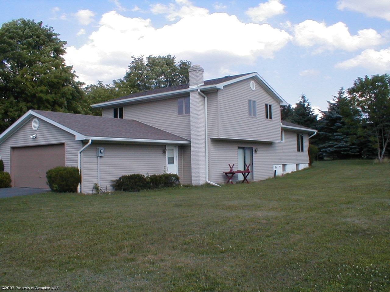 126 Simrell Road Clarks Summit, PA 18411 - Photo 5 of 8 Gallery Image 5