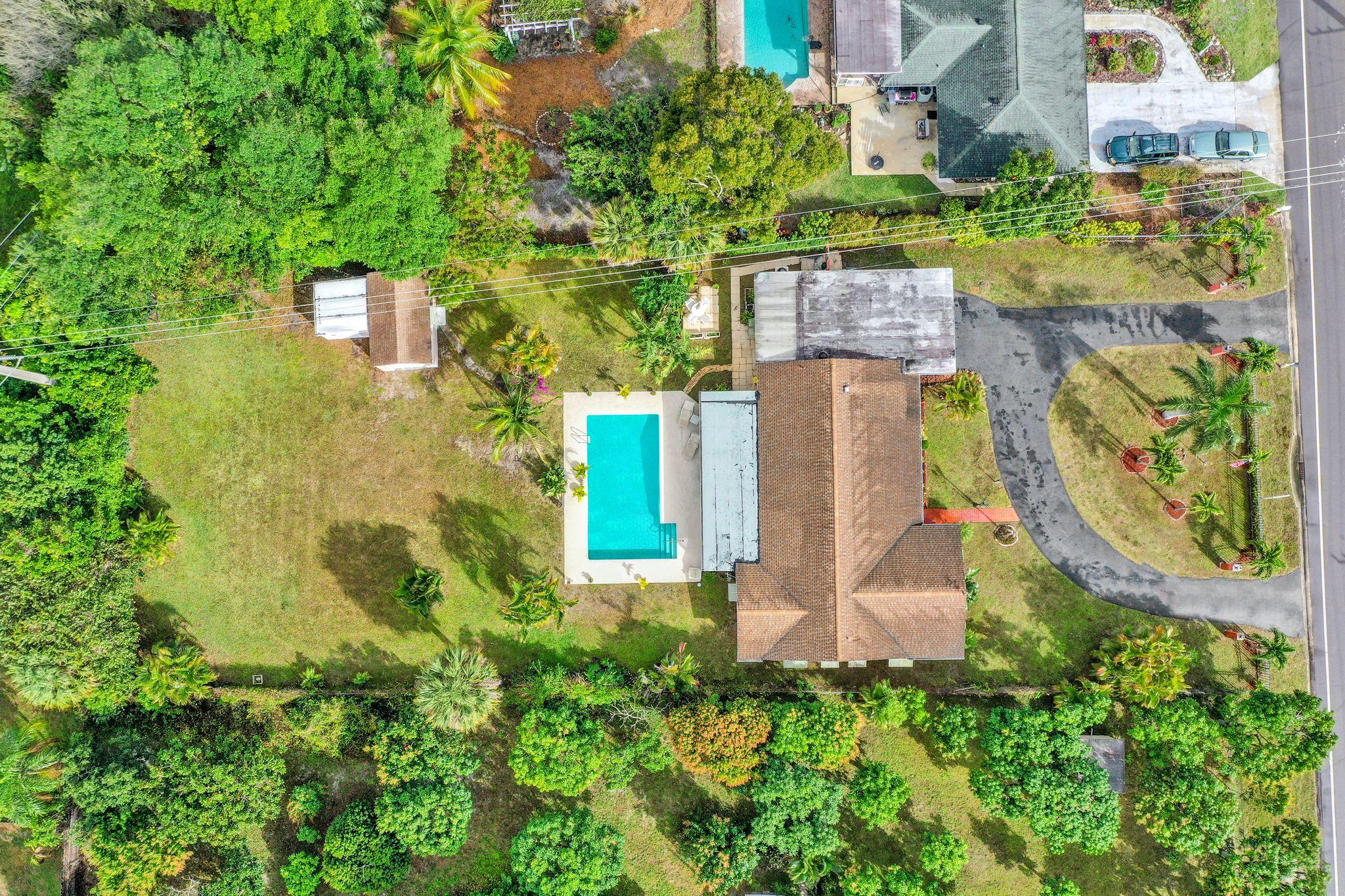 6947 High Ridge Road Lake Worth, FL 33462 - Photo 3 of 45 Los of Space!