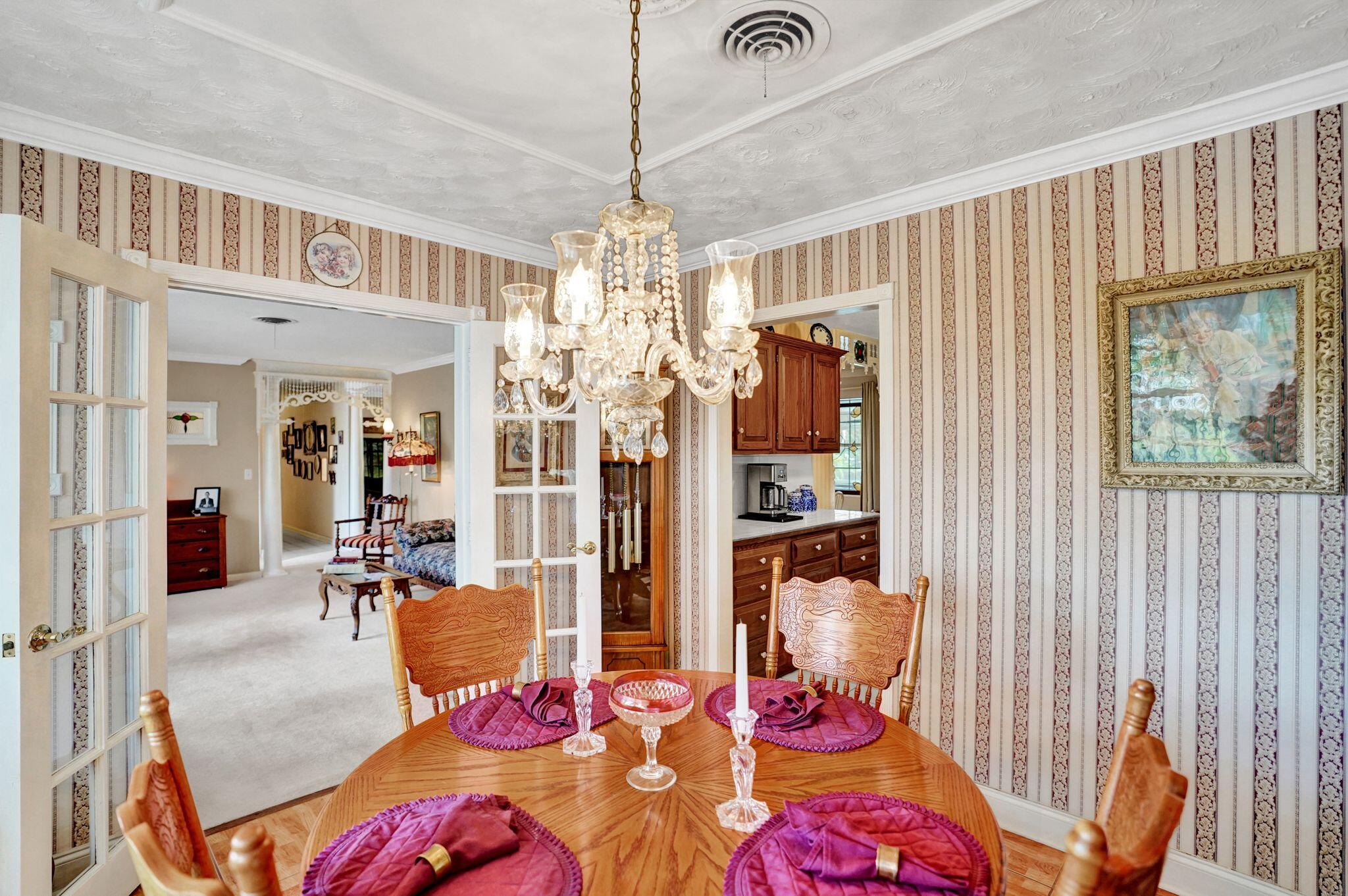 6947 High Ridge Road Lake Worth, FL 33462 - Photo 7 of 45 Dinning/Living Room!