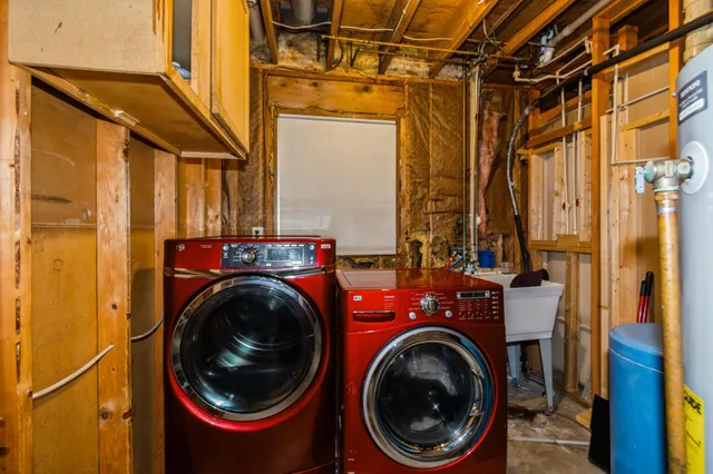 $350,000 | 3516 78th Avenue North, Brooklyn Park, MN 55443