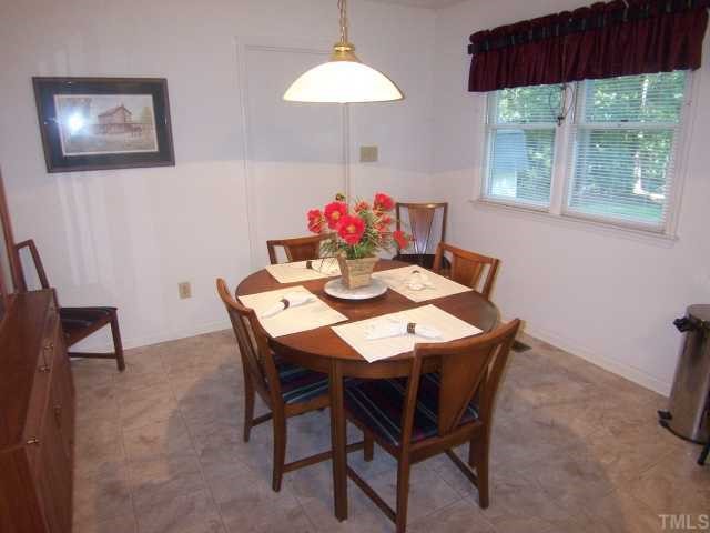 1000 Rand Road Garner, NC 27529 - Photo 3 of 12 Diniing Area for Large Table