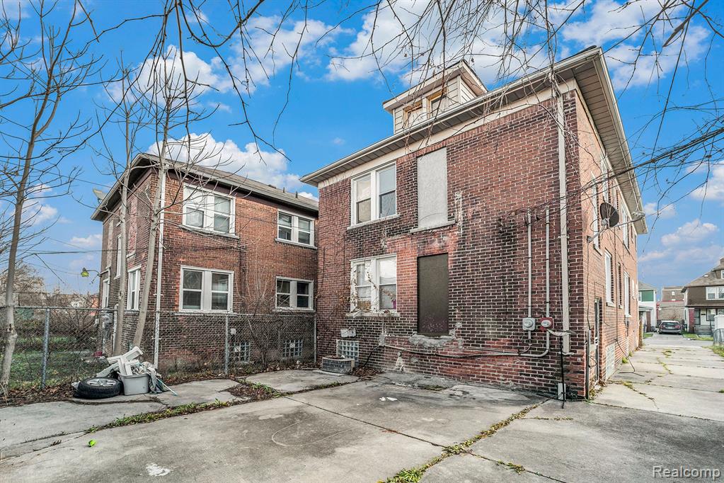 2256 Clements Street Detroit, MI 48238 - Photo 10 of 10