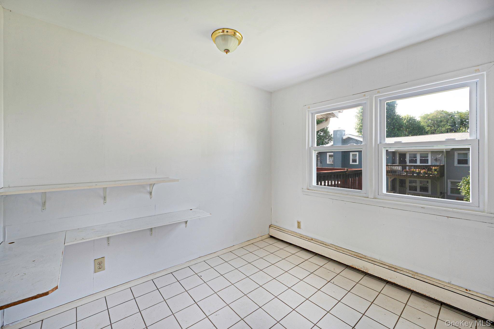 112 Cardinal Lane, Unit 2A Islip, NY 11751 - Photo 13 of 14 Gallery Image 13