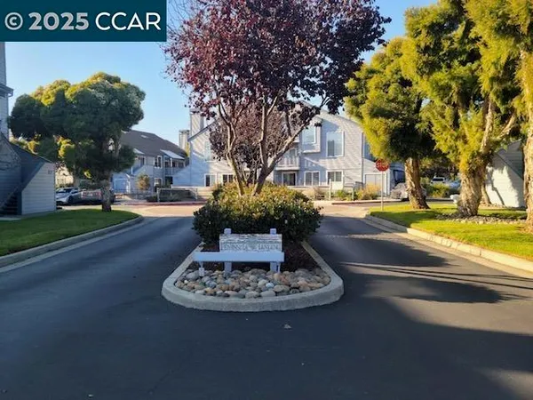 $599,000 | 473 Cork Harbour Circle, Unit A, Redwood City, CA 94065