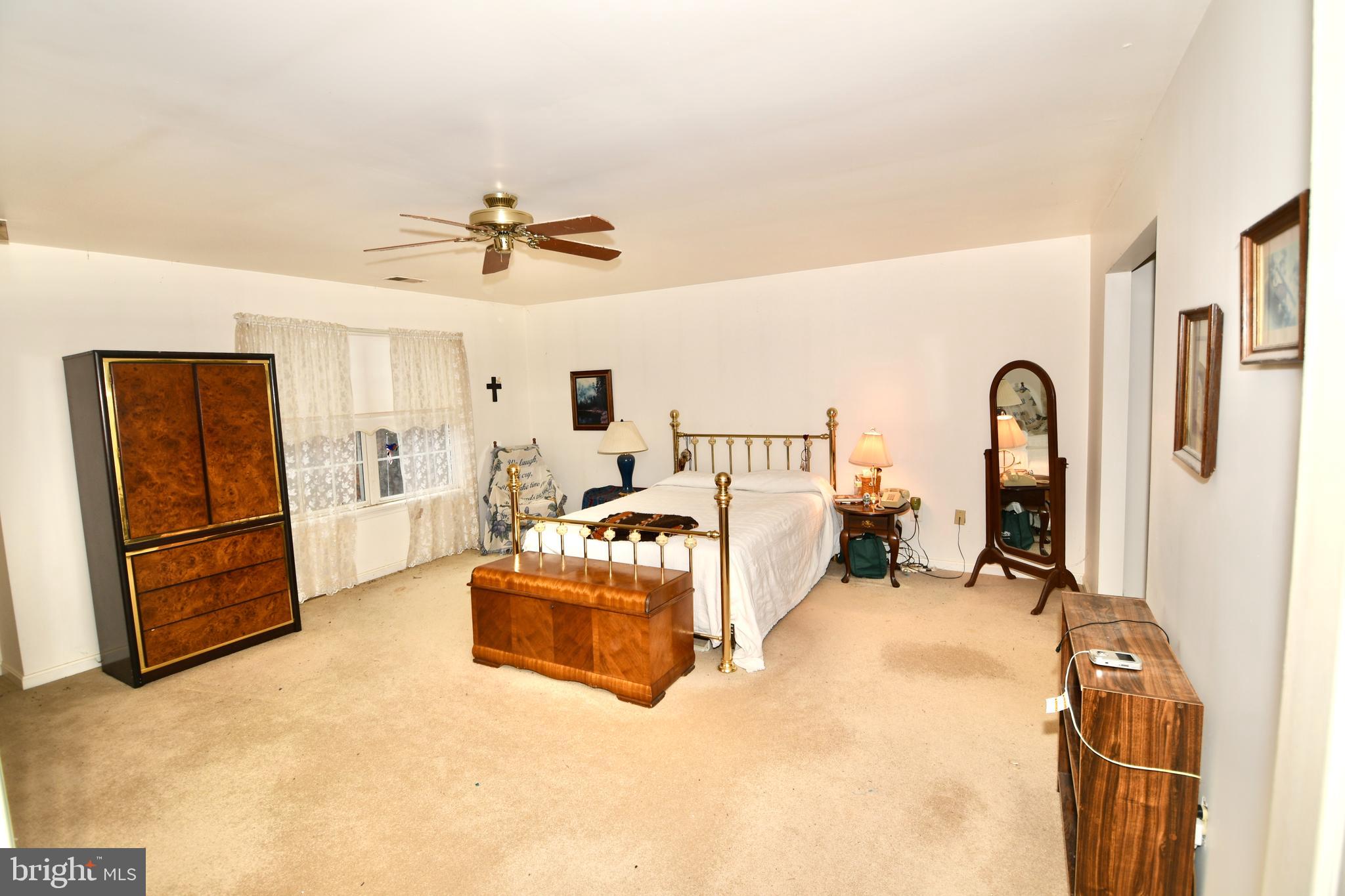 8964 Round Top Road Manassas, VA 20112 - Photo 6 of 8 Gallery Image 6