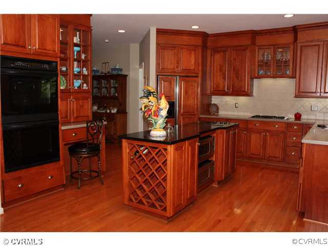 14618 Lander Road Midlothian, VA 23113 - Photo 4 of 12 Kitchen
