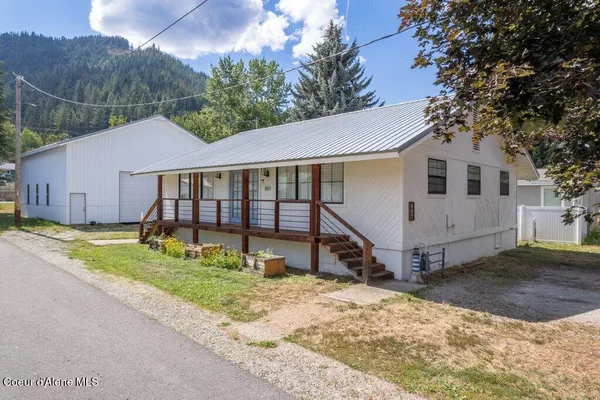 $375,000 | 807 East Garden Avenue, Osburn, ID 83849