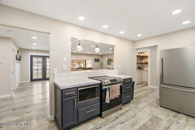 $399,000 | 807 East Garden Avenue, Osburn, ID 83849