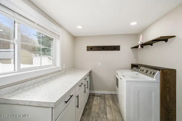 $399,000 | 807 East Garden Avenue, Osburn, ID 83849