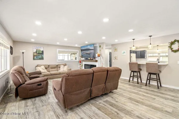 $375,000 | 807 East Garden Avenue, Osburn, ID 83849