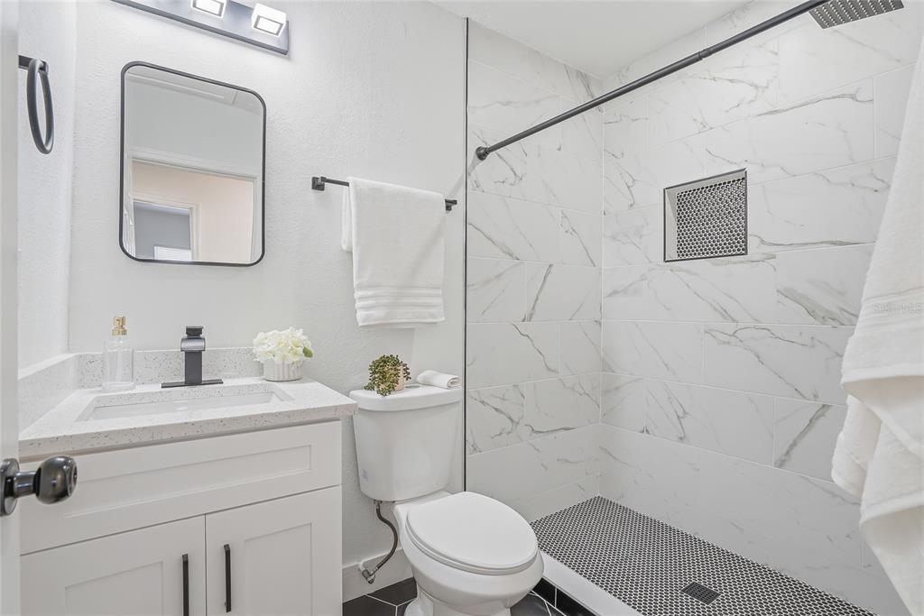 3005 West St Conrad Street Tampa, FL 33607 - Photo 19 of 32