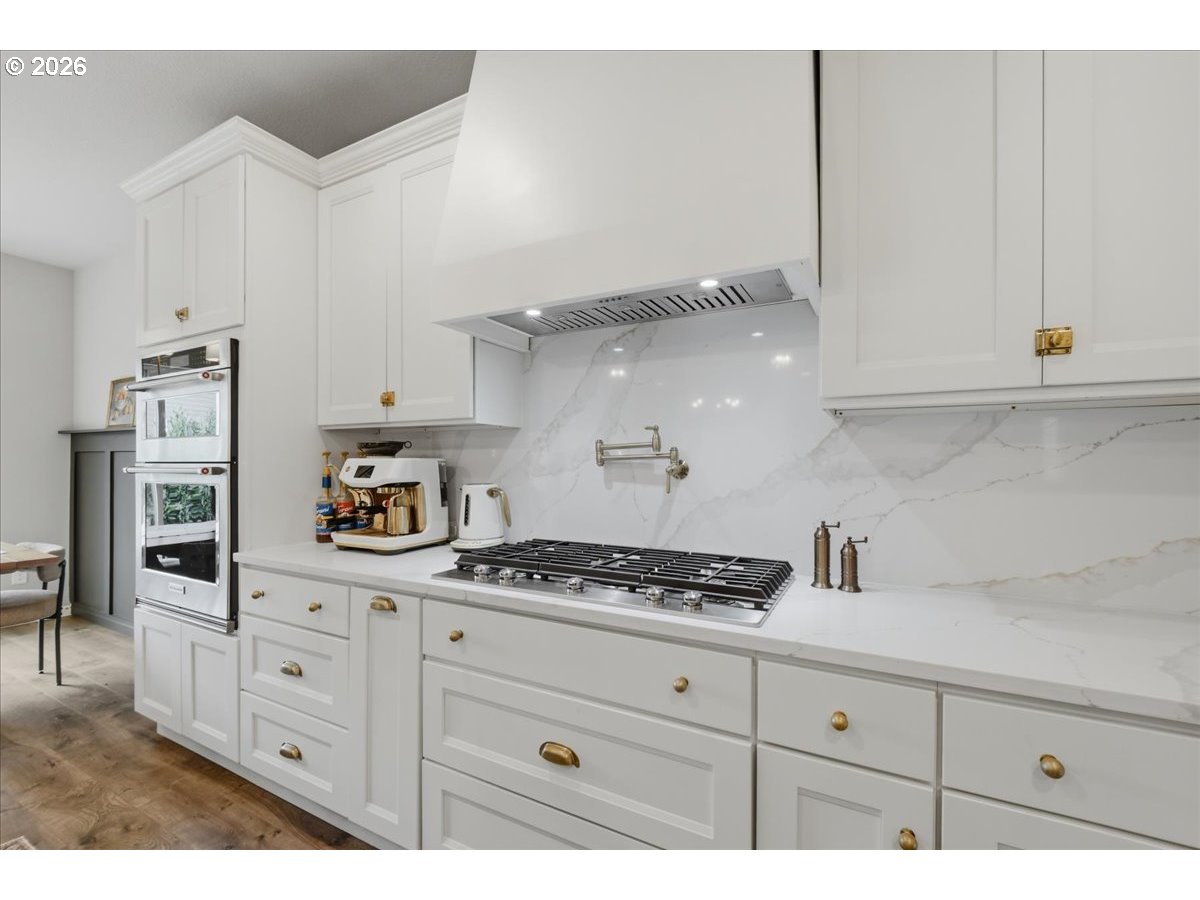 7320 North 93rd Loop Camas, WA 98607 - Photo 10 of 36 Kitchen