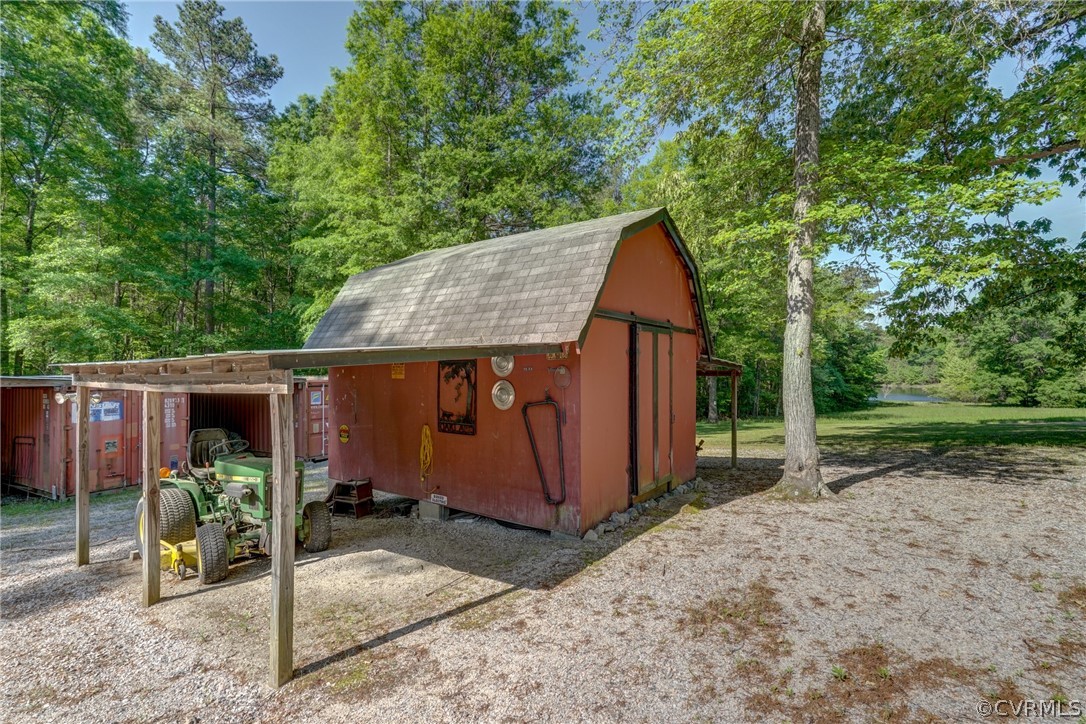 235 Clarke Road Manakin-Sabot, VA 23103 - Photo 28 of 39 Gallery Image 28