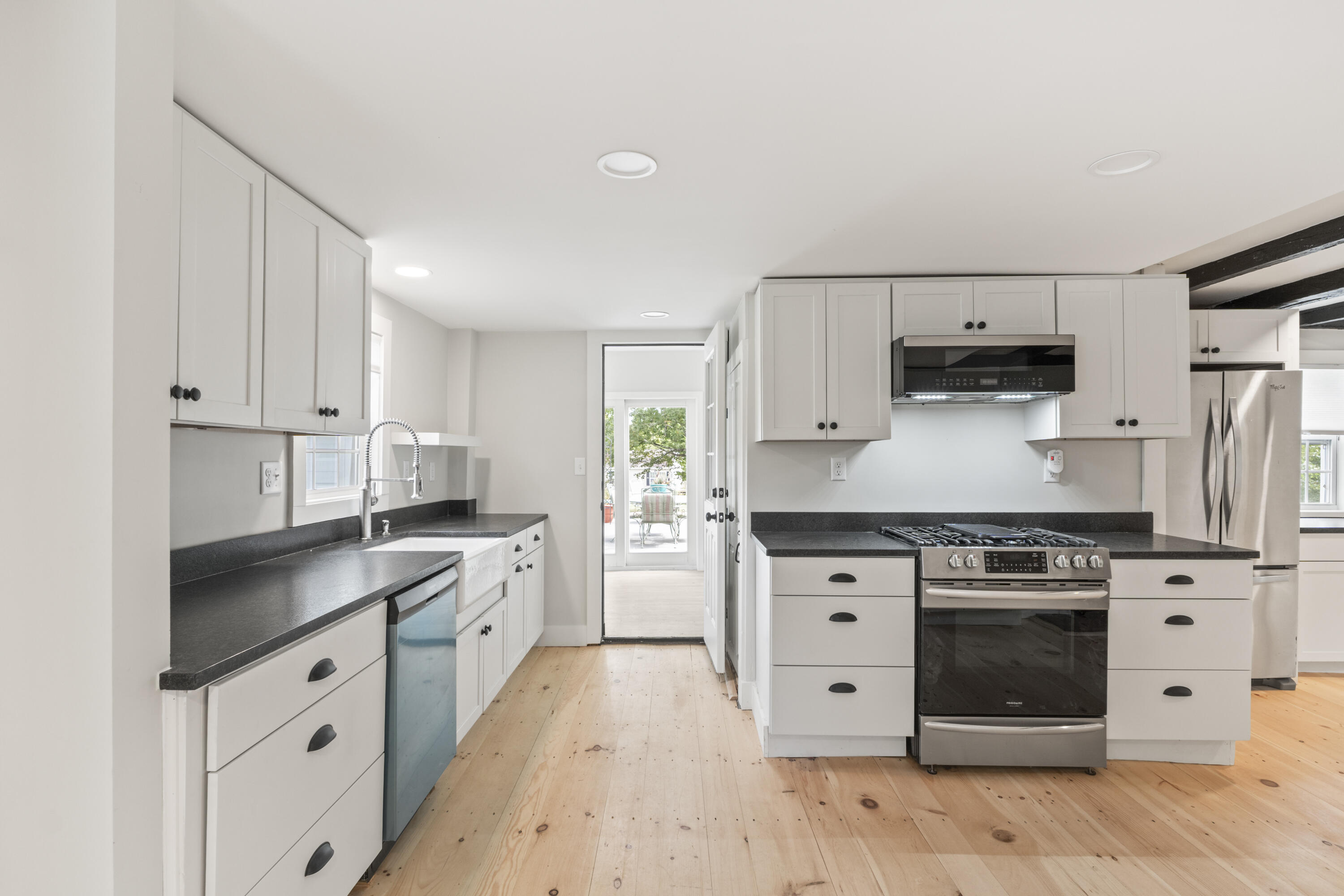 107 Berwick Road Berwick, ME 03901 - Photo 21 of 58 107 Berwick Rd_127