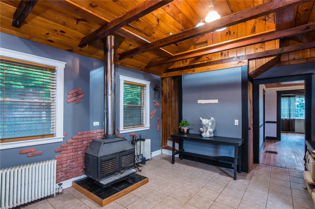 2944 East Main Road Portsmouth, RI 02871 - Photo 6 of 30 Kitchen