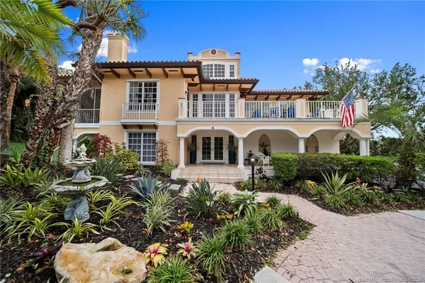 $1,950,000 | 6 Castle Hill Way, Stuart, FL 34996