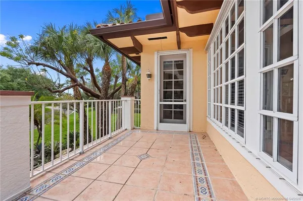 $1,950,000 | 6 Castle Hill Way, Stuart, FL 34996