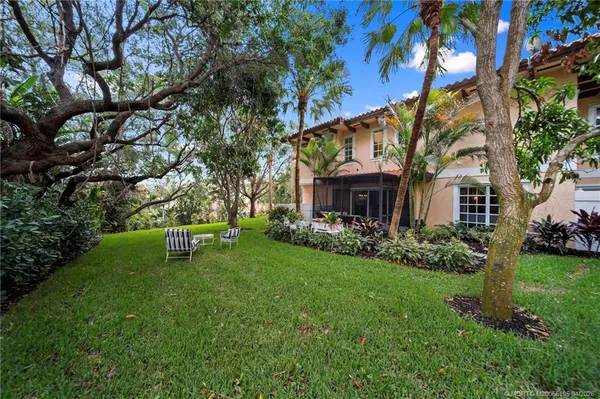 $1,950,000 | 6 Castle Hill Way, Stuart, FL 34996