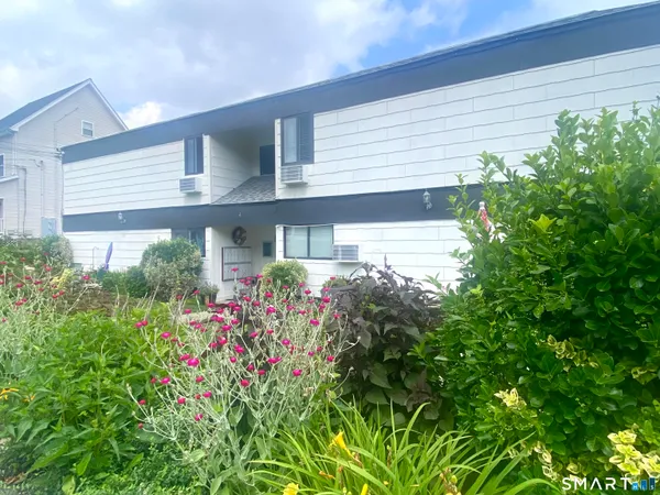 $265,000 | 4 Glenwood Avenue, Unit A3, Norwalk, CT 06854