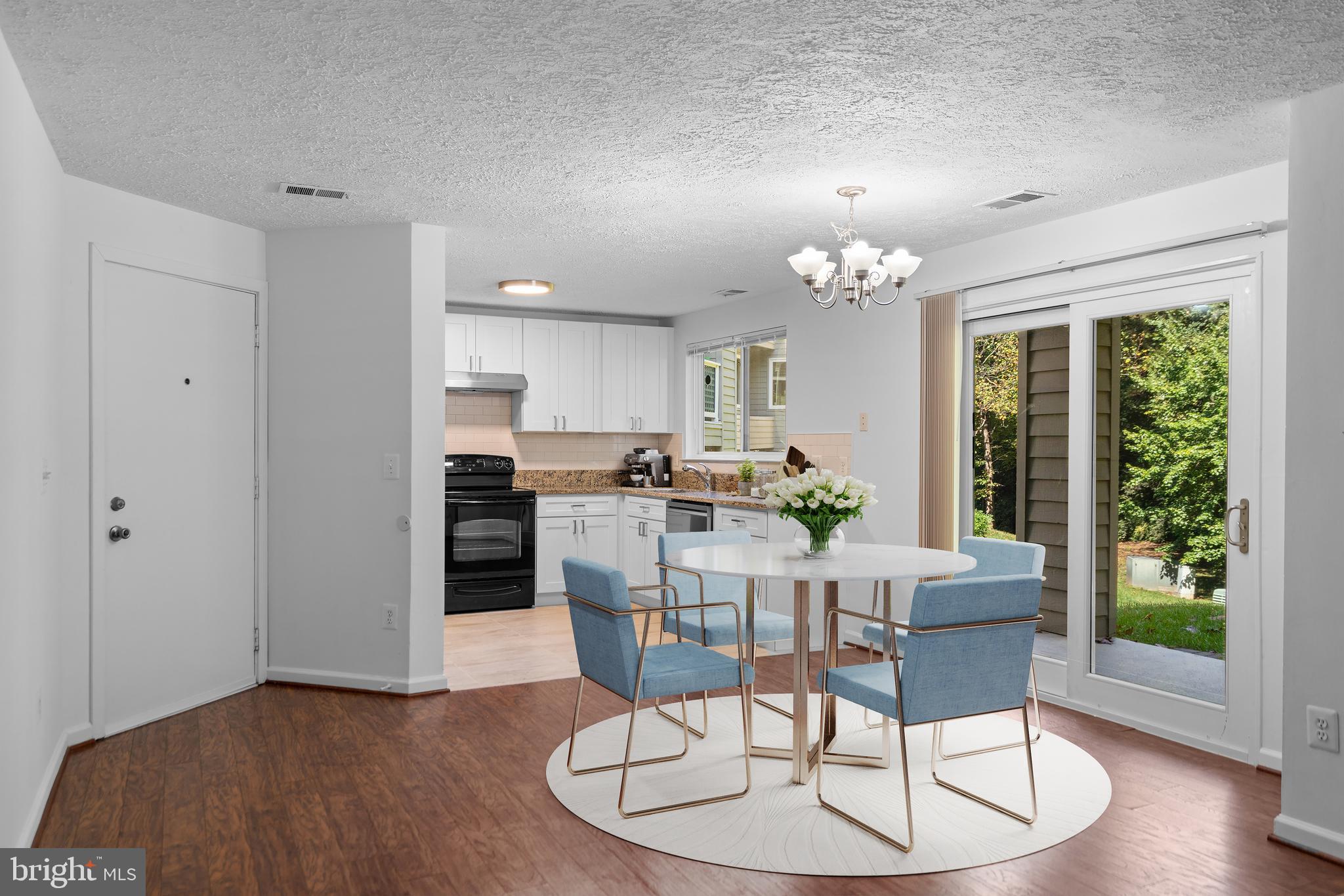 11733 Summerchase Circle, Unit 1733C Reston, VA 20194 - Photo 3 of 33 Virtually Staged