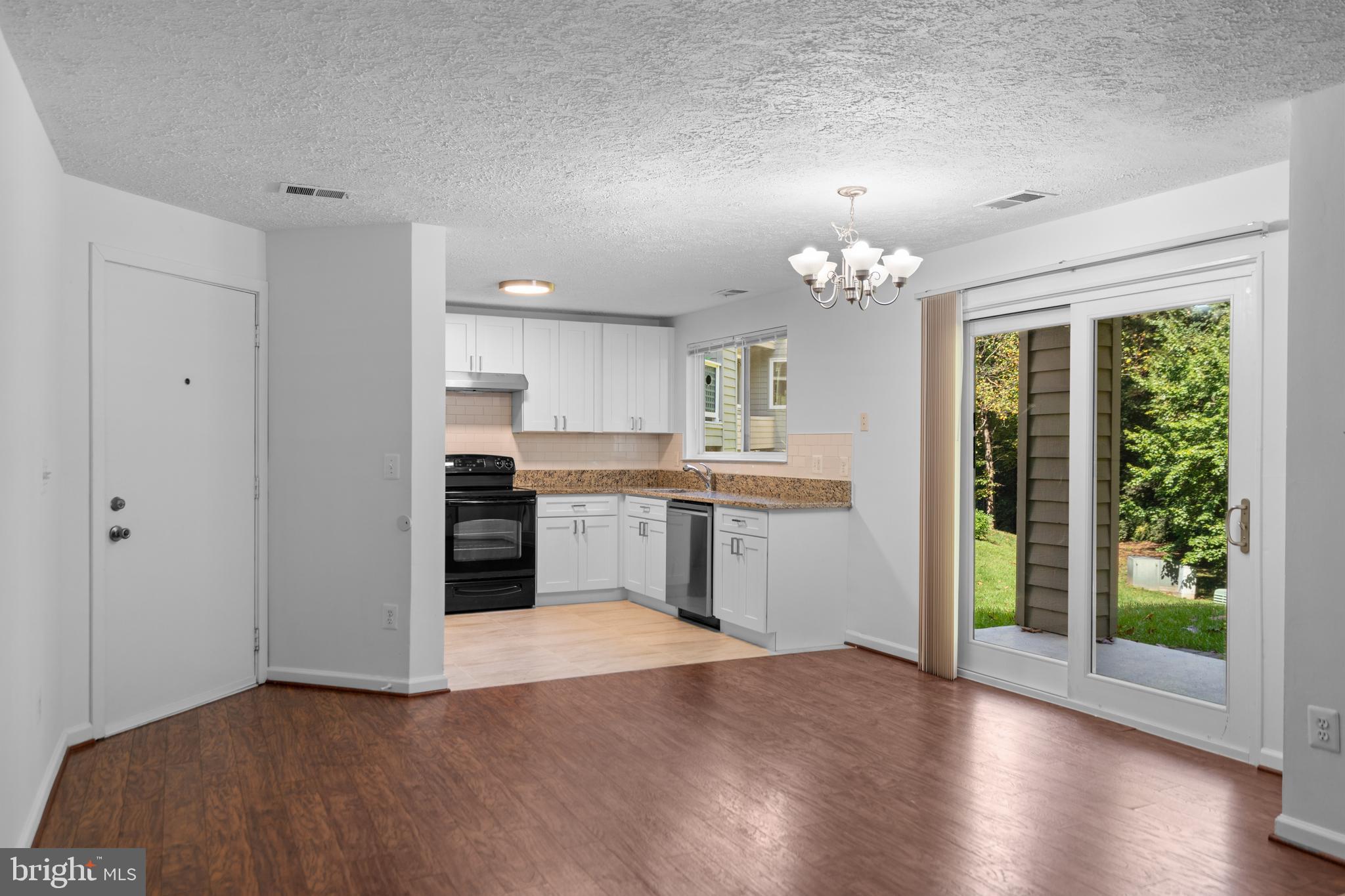 11733 Summerchase Circle, Unit 1733C Reston, VA 20194 - Photo 4 of 33