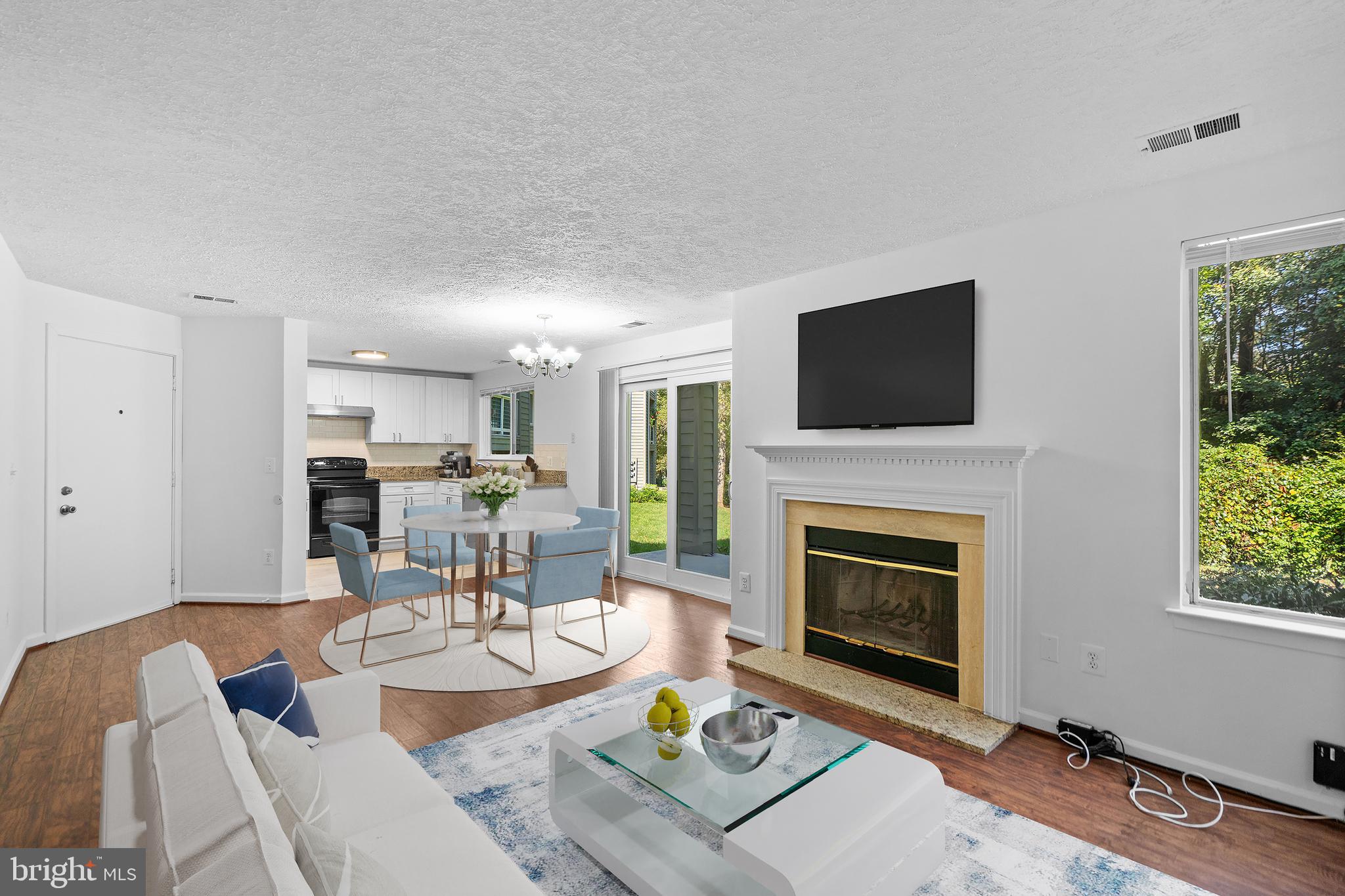 11733 Summerchase Circle, Unit 1733C Reston, VA 20194 - Photo 6 of 33 Virtually Staged