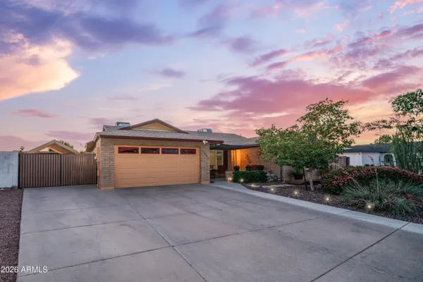 $499,000 | 11218 North 52nd Lane, Glendale, AZ 85304