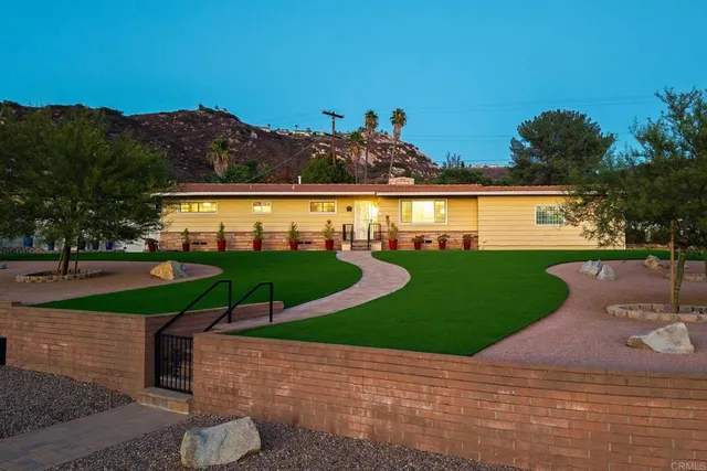 $875,000 | 1407 Cascade Place, El Cajon, CA 92021