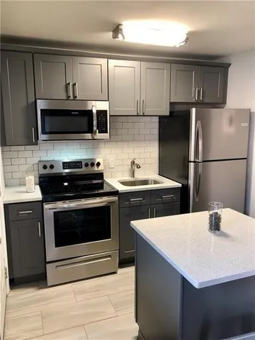 $999 | 112 Ardmore Place Northwest, Unit 5, Atlanta, GA 30309