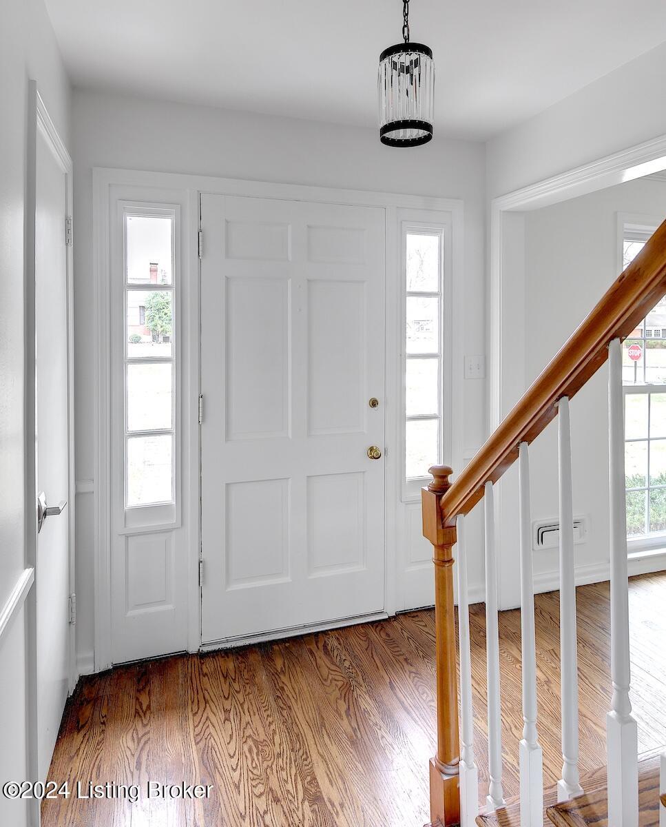 130 Blue Ridge Road Louisville, KY 40223 - Photo 5 of 28 04 130 Blue Ridge Road