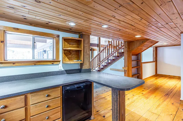 $449,000 | 1247 Wolf Den Drive, Ely, MN 55731