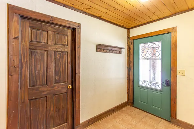 $449,000 | 1247 Wolf Den Drive, Ely, MN 55731